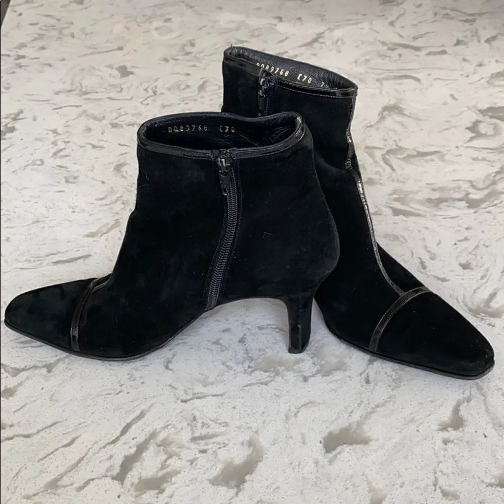 Salvatore Ferragamo Suede Patent Heeled Booties Dressy  Pointed Toe Blac…‎